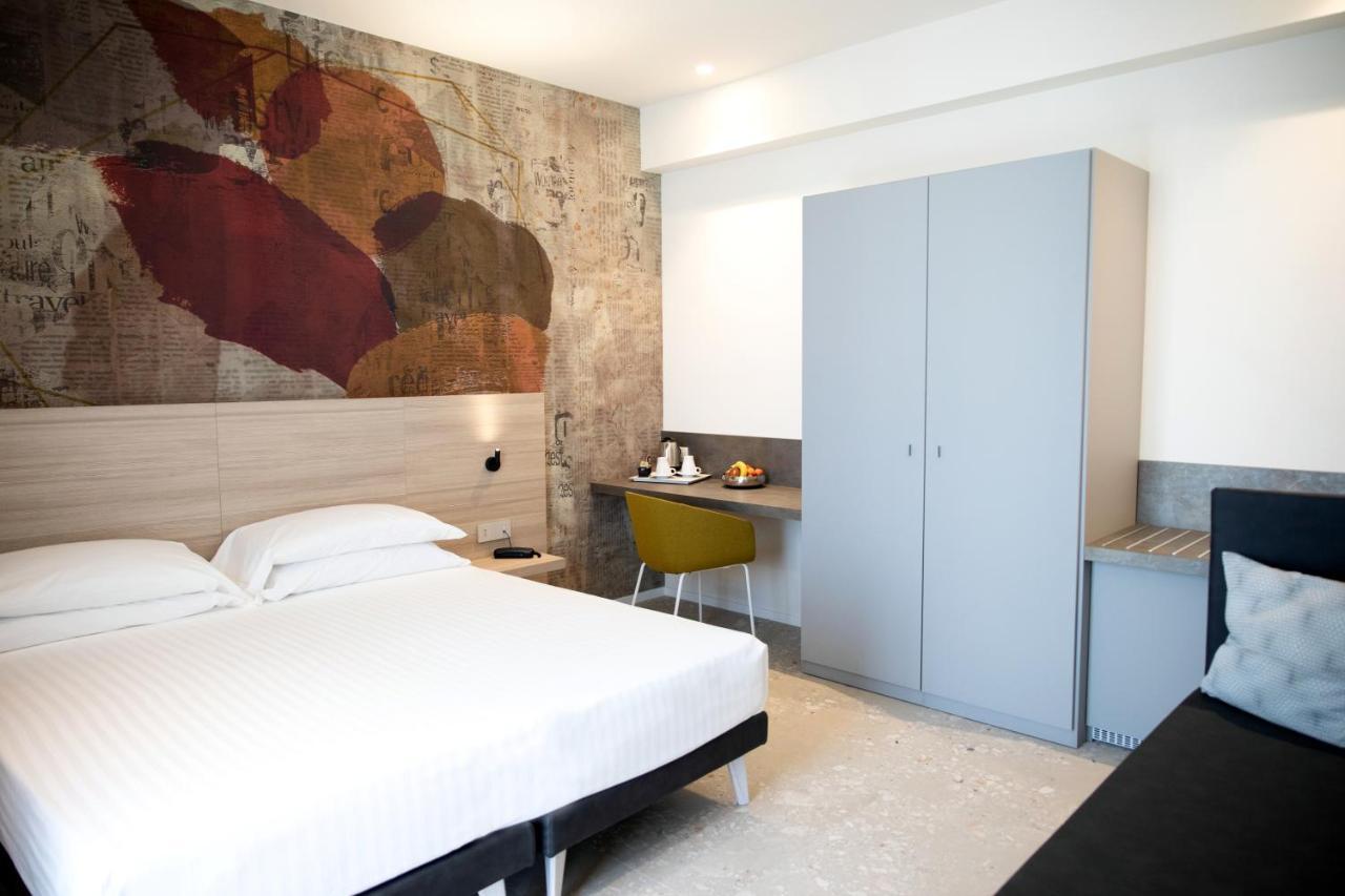 Hotel Cristallo Senigallia Exterior photo